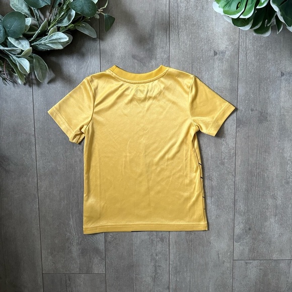 New Batman Graphic Toddler Boy T-Shirt Silky Yellow Batman Graphic T-Shirt 3T - Picture 10 of 11